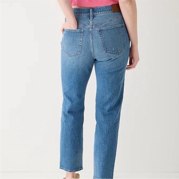 J. Crew High Rise 90s Classic Straight Distressed Blue Jeans in Rouses Wash 27 - Picture 2 of 16